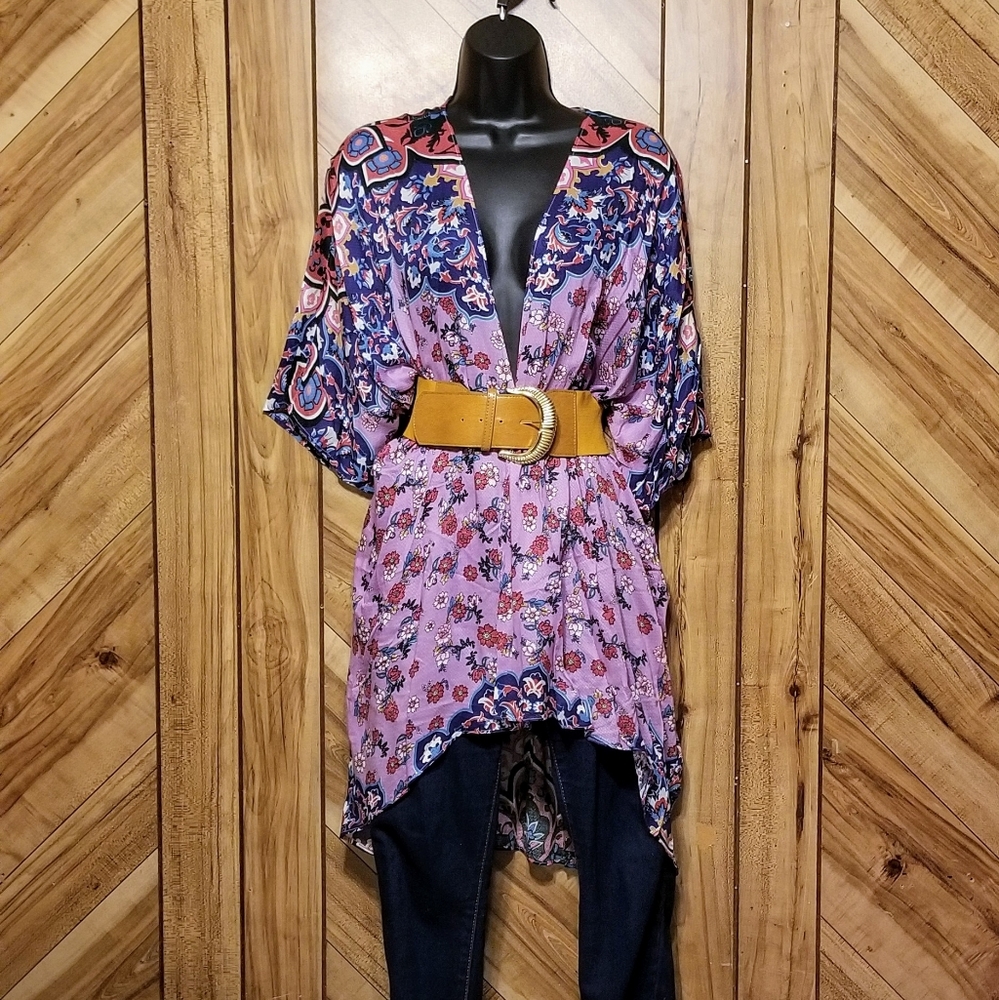 Hobo Floral Kimono - Picture 4 of 5